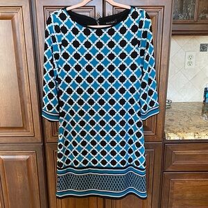 White House Black Market Blue Black White Geometric Shift Dress